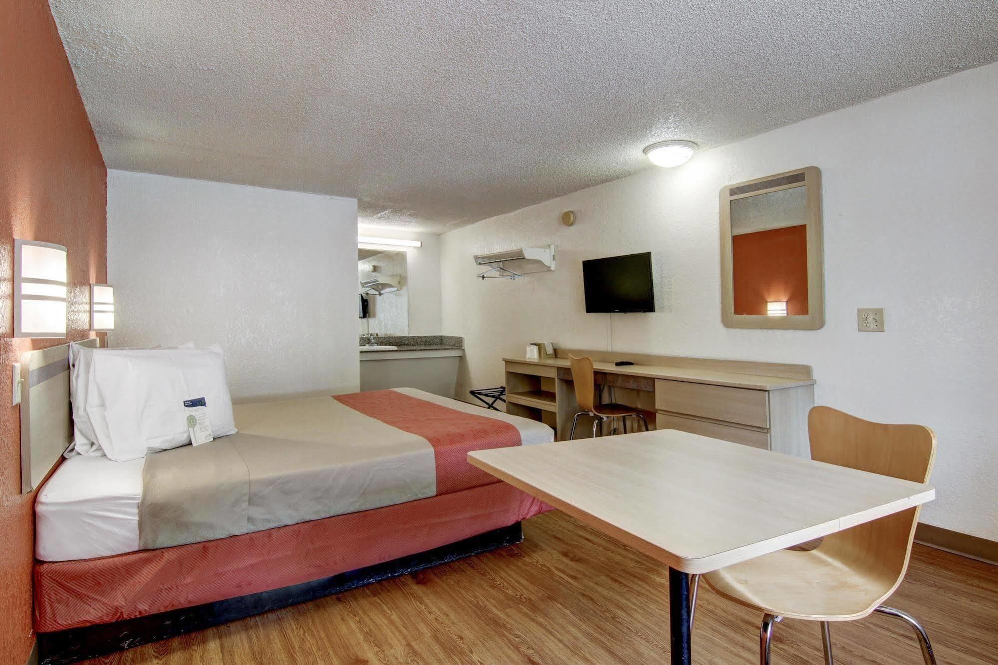 Motel 6-Union City, Ga - Atlanta Airport Bagian luar foto